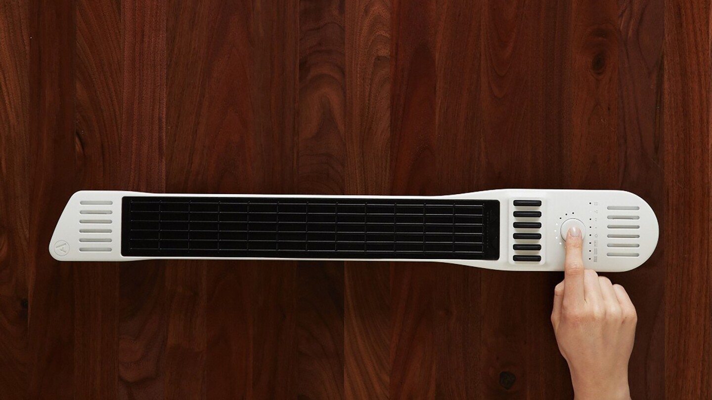 The multi-instrument consists a force-sensitive fretboard alongside a digital string-like interface and built-in speakers
