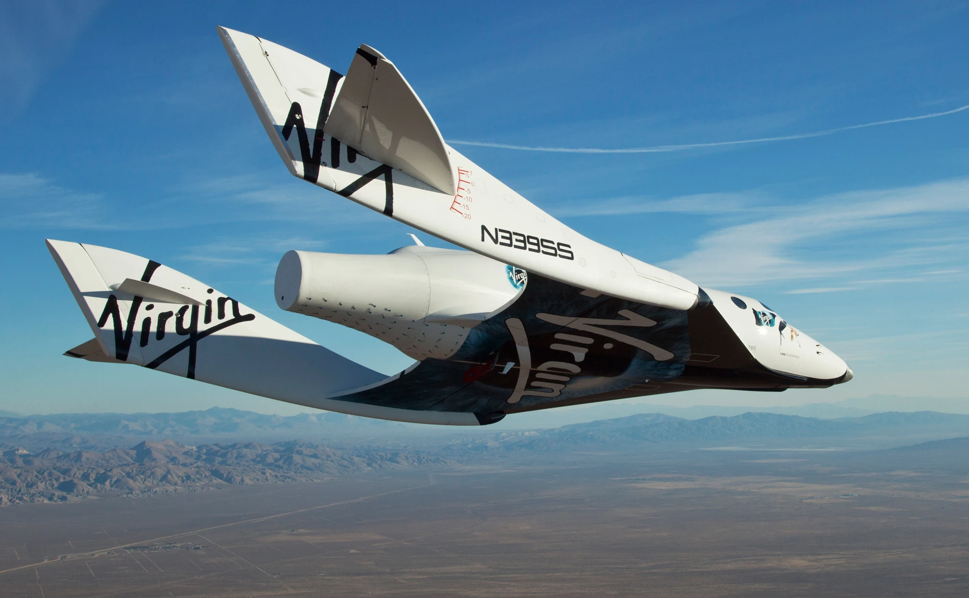 VSS Enterprise on its milestone first free flight (Image: Mark Greenberg)