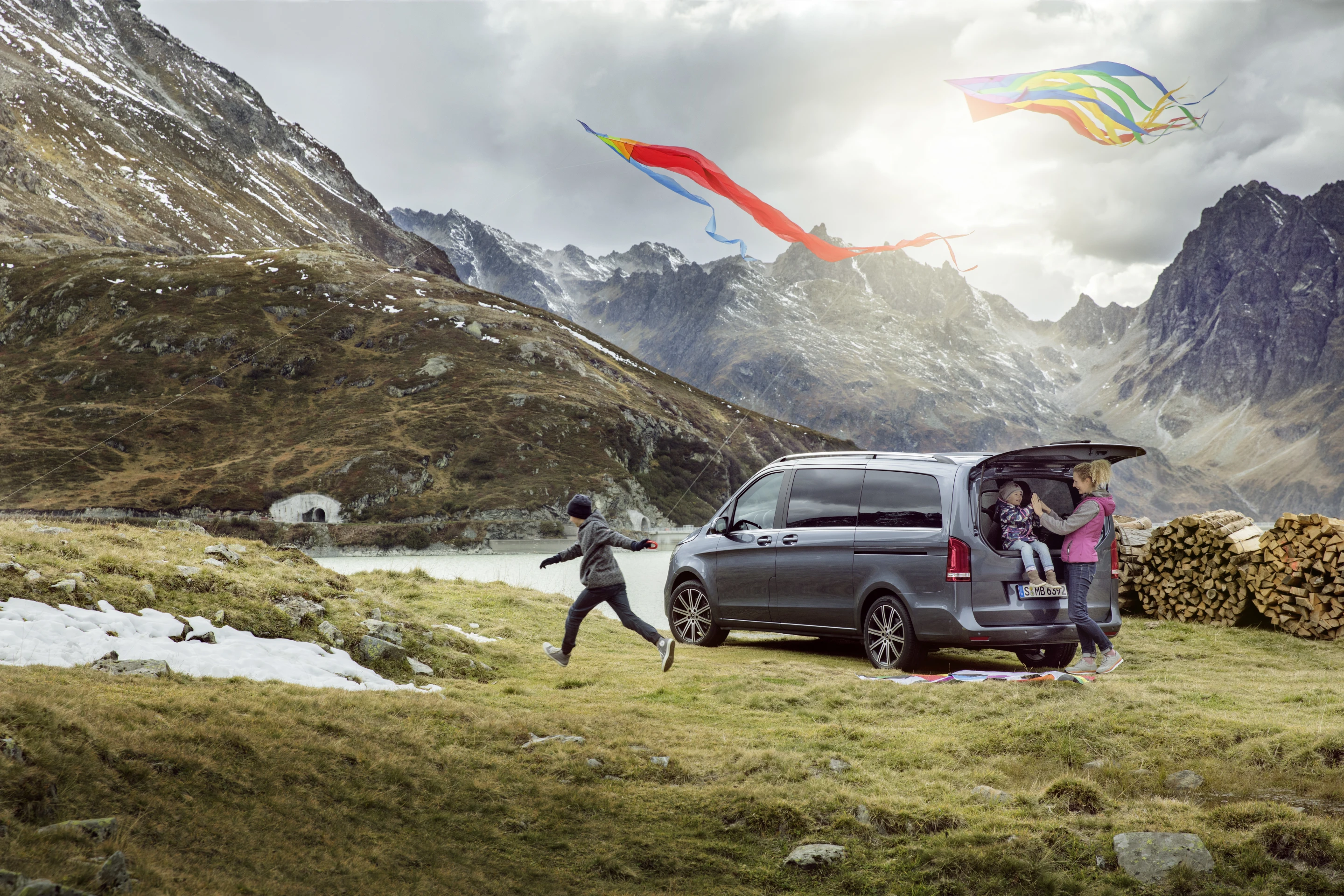 Mercedes offers a standard rear-wheel drive and optional 4Matic all-wheel-drive system