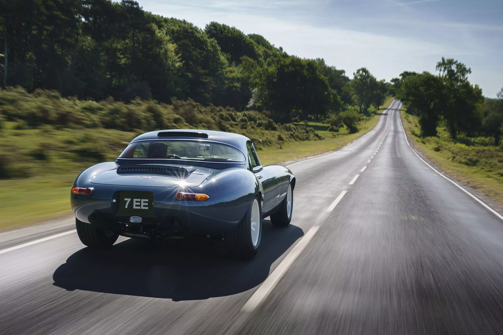 Eagle creates an E-Type Lightweight for 21st century roadways