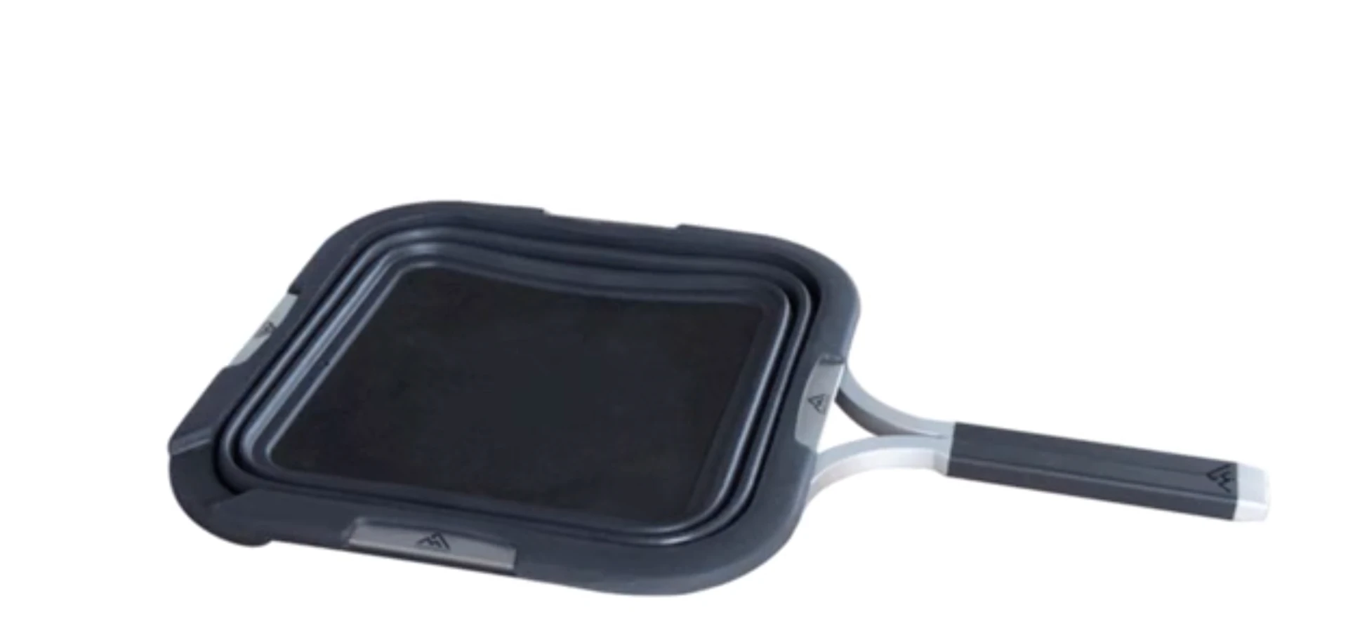 The Morphcooker can be adjusted into several modes, from a stove, to a grill or even a pot that holds water