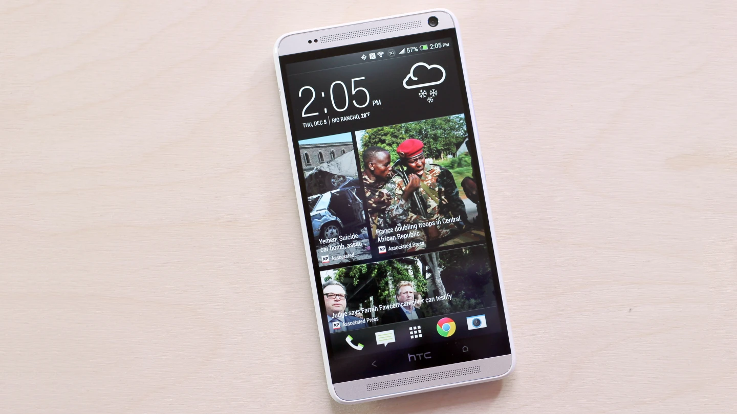 HTC's BlinkFeed saw some improvements in the One max's Sense 5.5, including the ability to remove it from your home screen