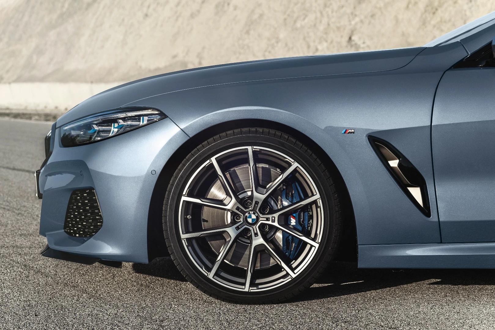 BMW's performance department added M-branded braking to the M850i xDrive Coupe