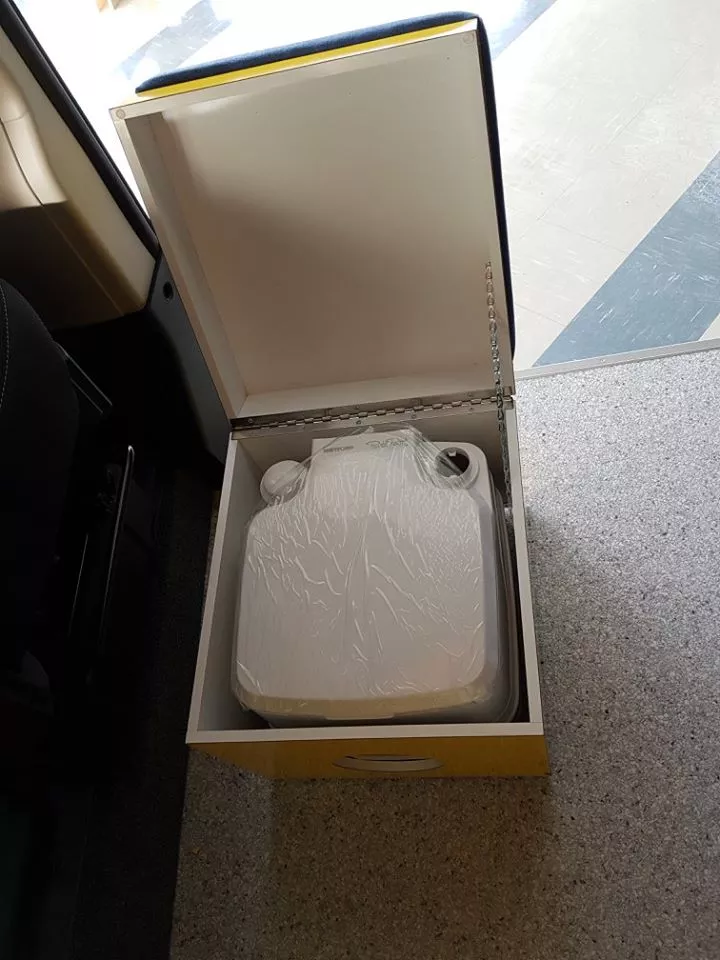 Imagine toilet compartment/footrest