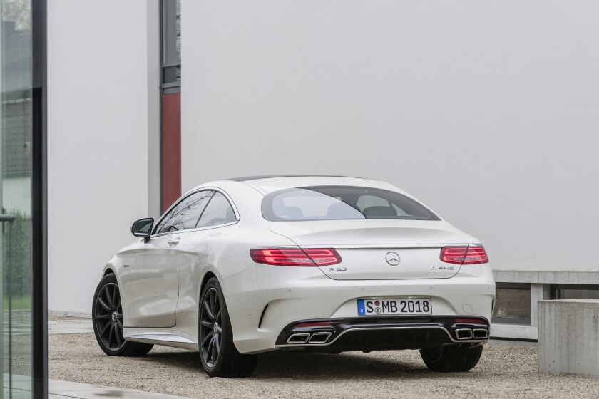 The new Magic Body Control system, available at speeds from 19-112 mph (30 – 180 km/h), is designed to reduce the amount of lateral forces passengers experience in cornering
