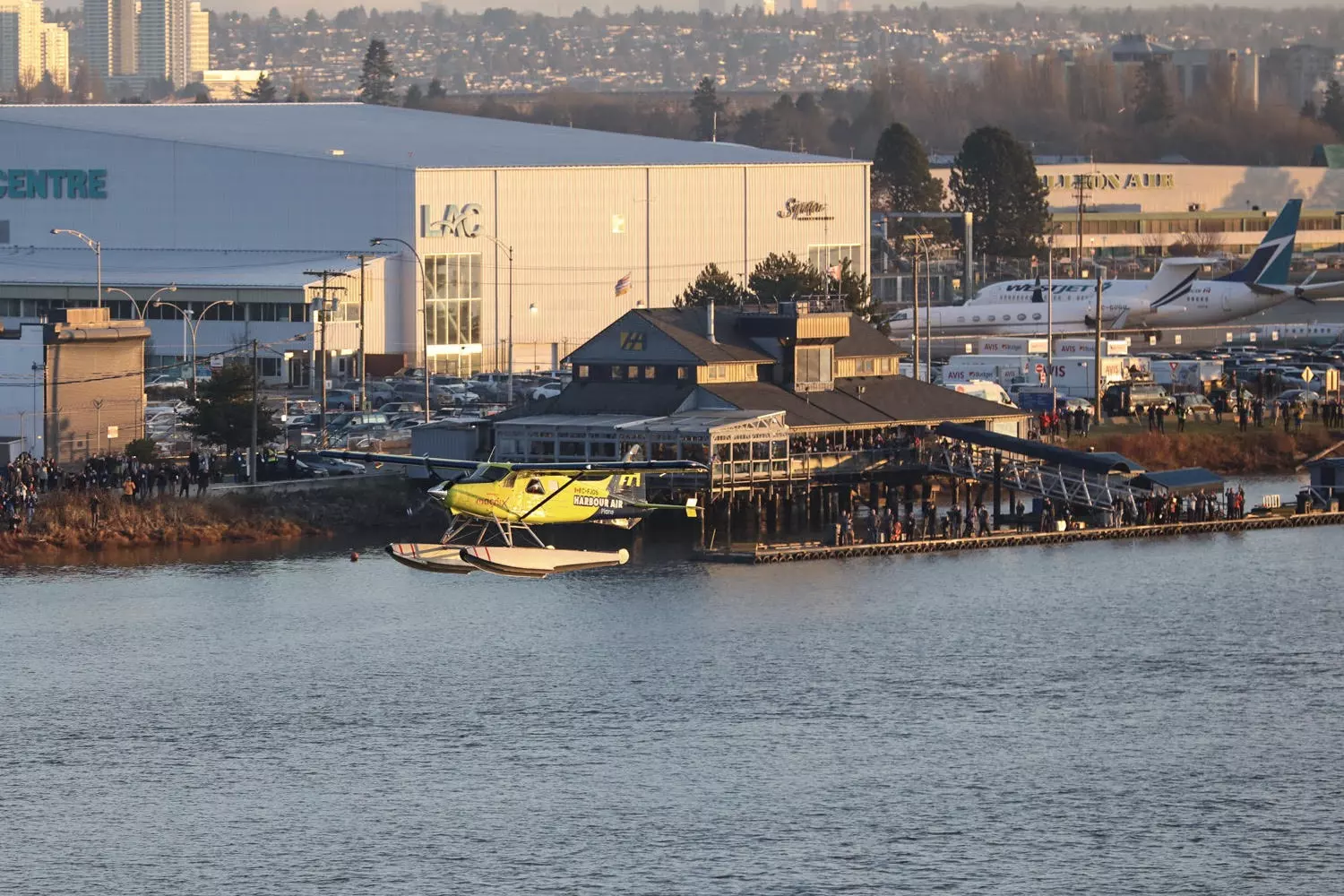 The first all-electric commercial aircraft is a modified six-passenger DHC-2 de Havilland Beaver