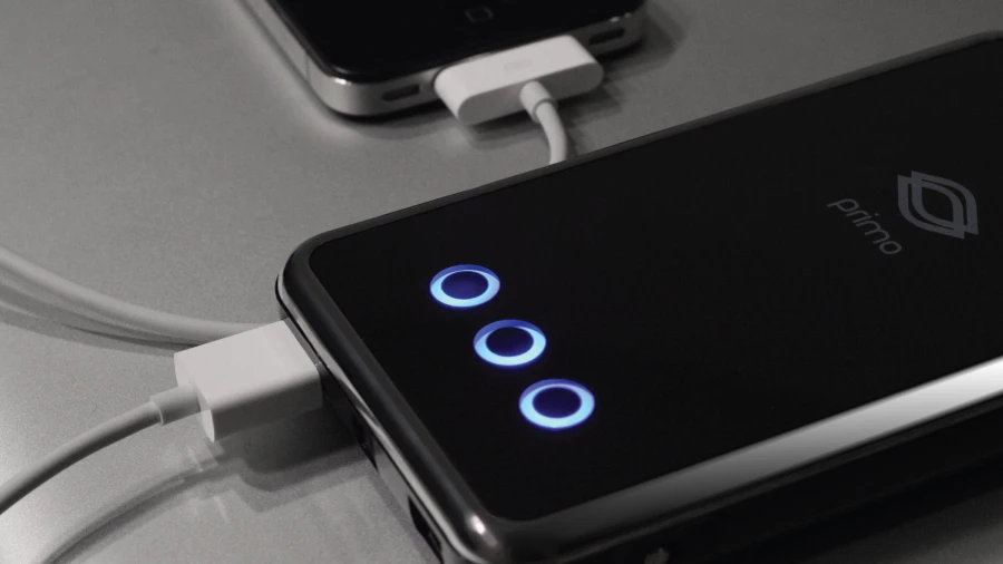 Not much bigger than an iPhone, the Primo Power Core Battery Pack features powerful 8200mAh-rated Li-ion cells to provide portable charge or boost to just about any mobile device
