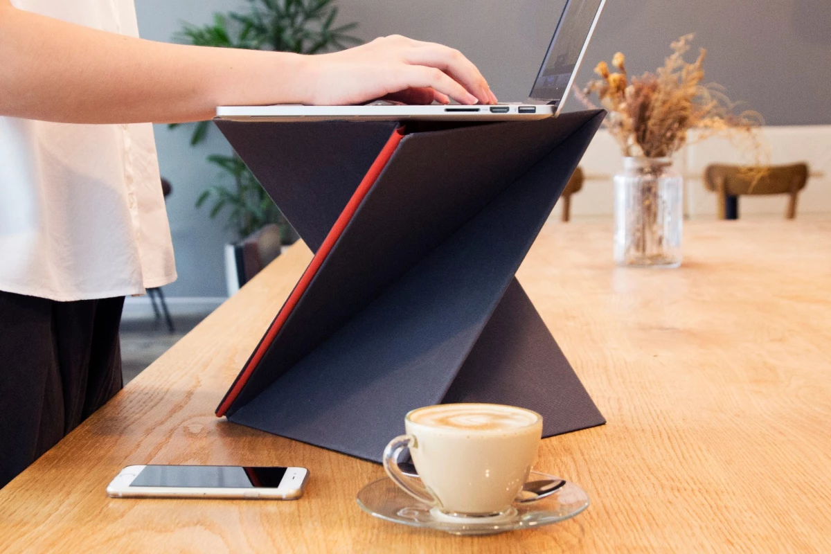 The Levit8 is cheap, looks stylish and can take some serious weight