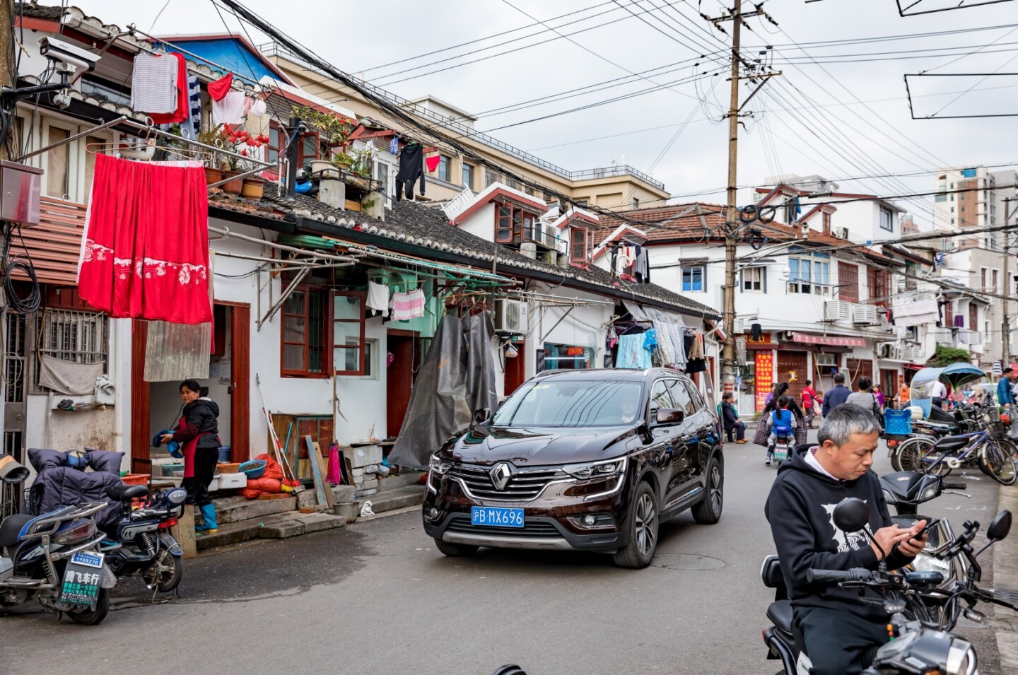Small crossovers make sense on crowded Chinese streets