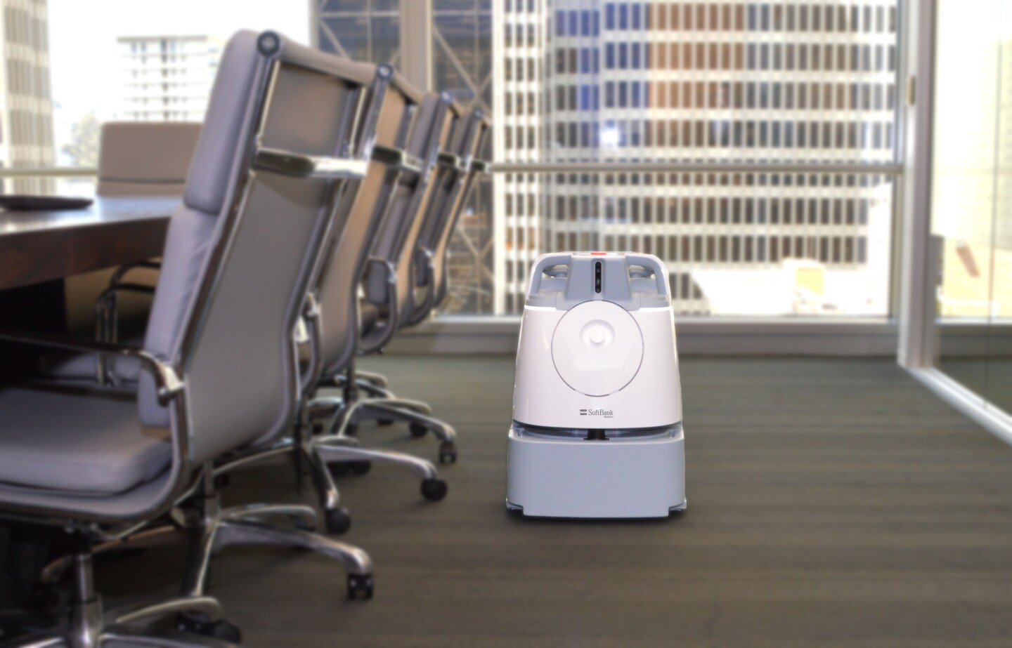 Whiz is equipped with HEPA filters, and has a 1-gallon (4-liter) dust bag capacity