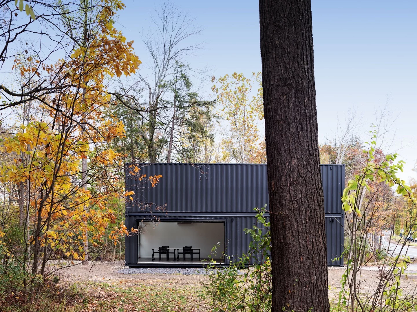 The Bard Media Lab measures 960 sq ft (89 sq m)