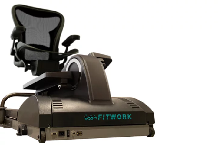 The Fitwork Station is the ultimate solution for staying active at work