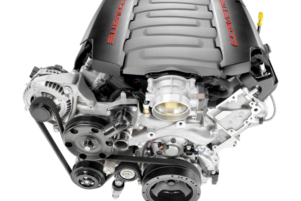 The Corvette LT1 V-8 complete engine