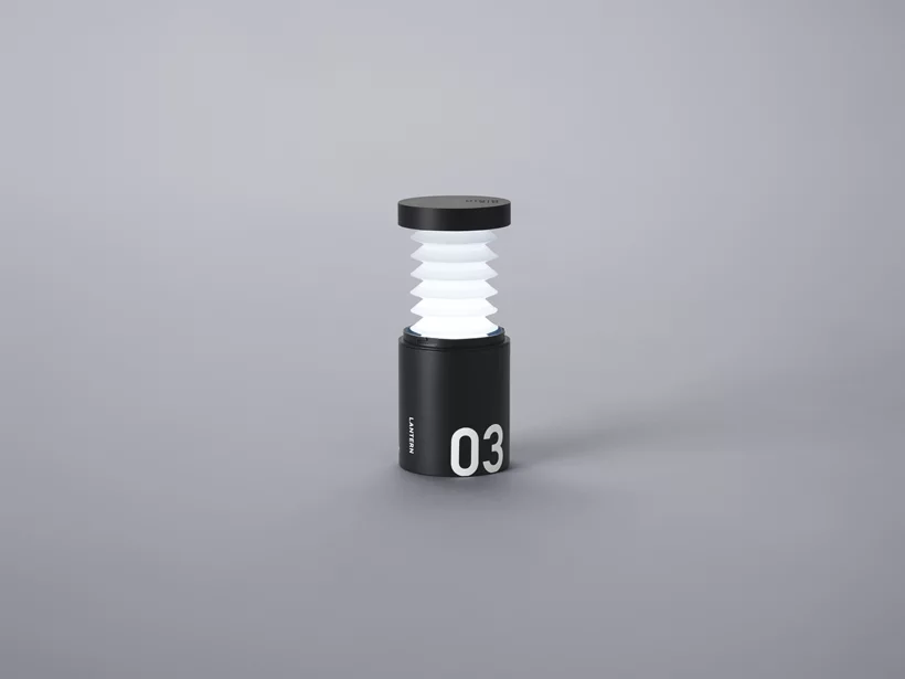 The kit also contains a lantern