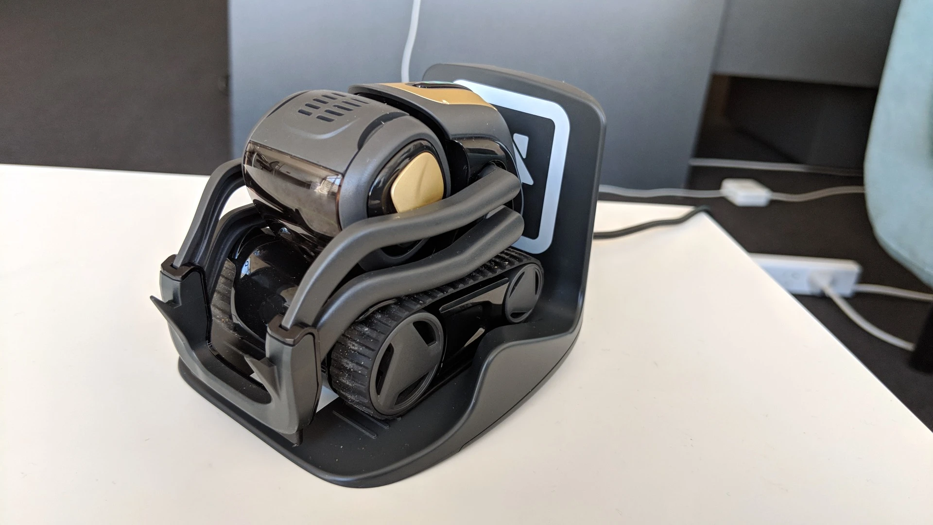 Vector will recharge himself