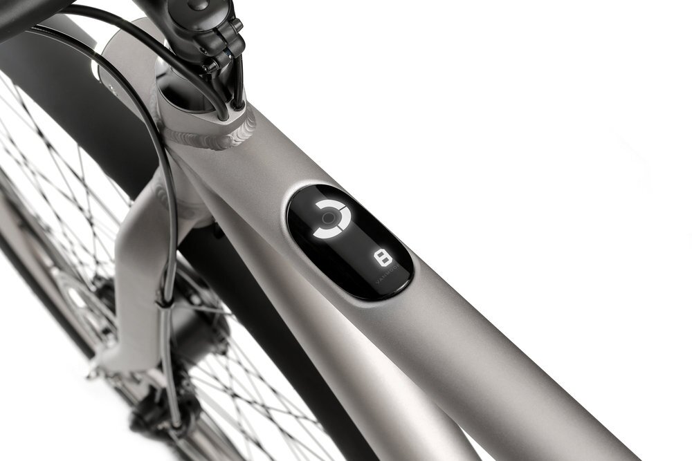 A built-in touchscreen display on the Electrified S' top tube provides basic info such as battery life, power level and distance travelled
