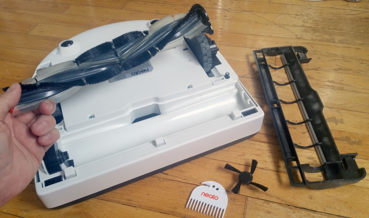 Cleaning is simple, since the Botvac D80 makes the brushes readily accessible