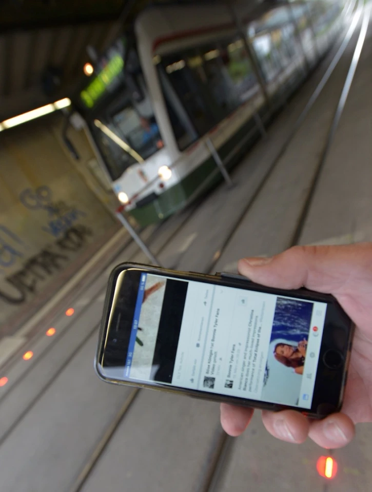 When a tram is approaching, the light strips flash red, so that pedestrians paying more attention to their smartphones than the road are alerted