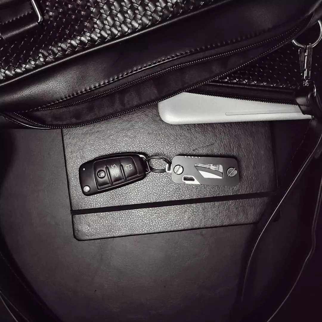 The Keytool features an attachment for larger keys