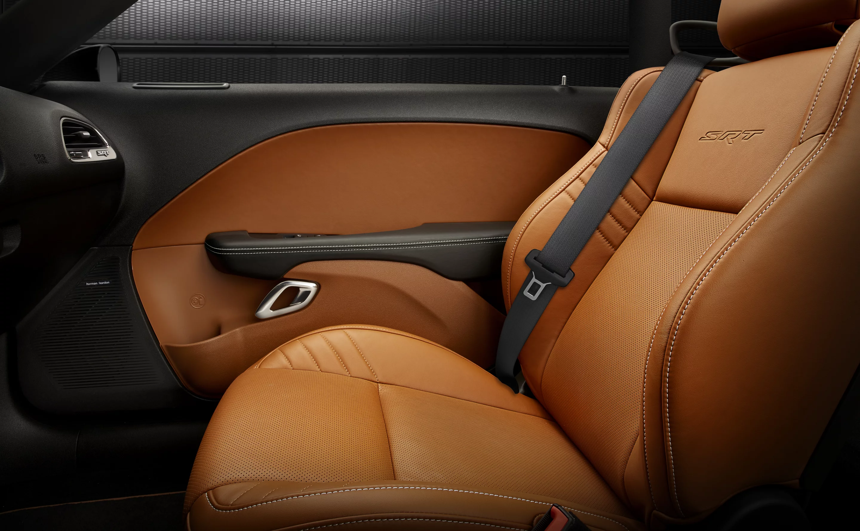 Inside the 2015 Dodge Challenger SRT Hellcat