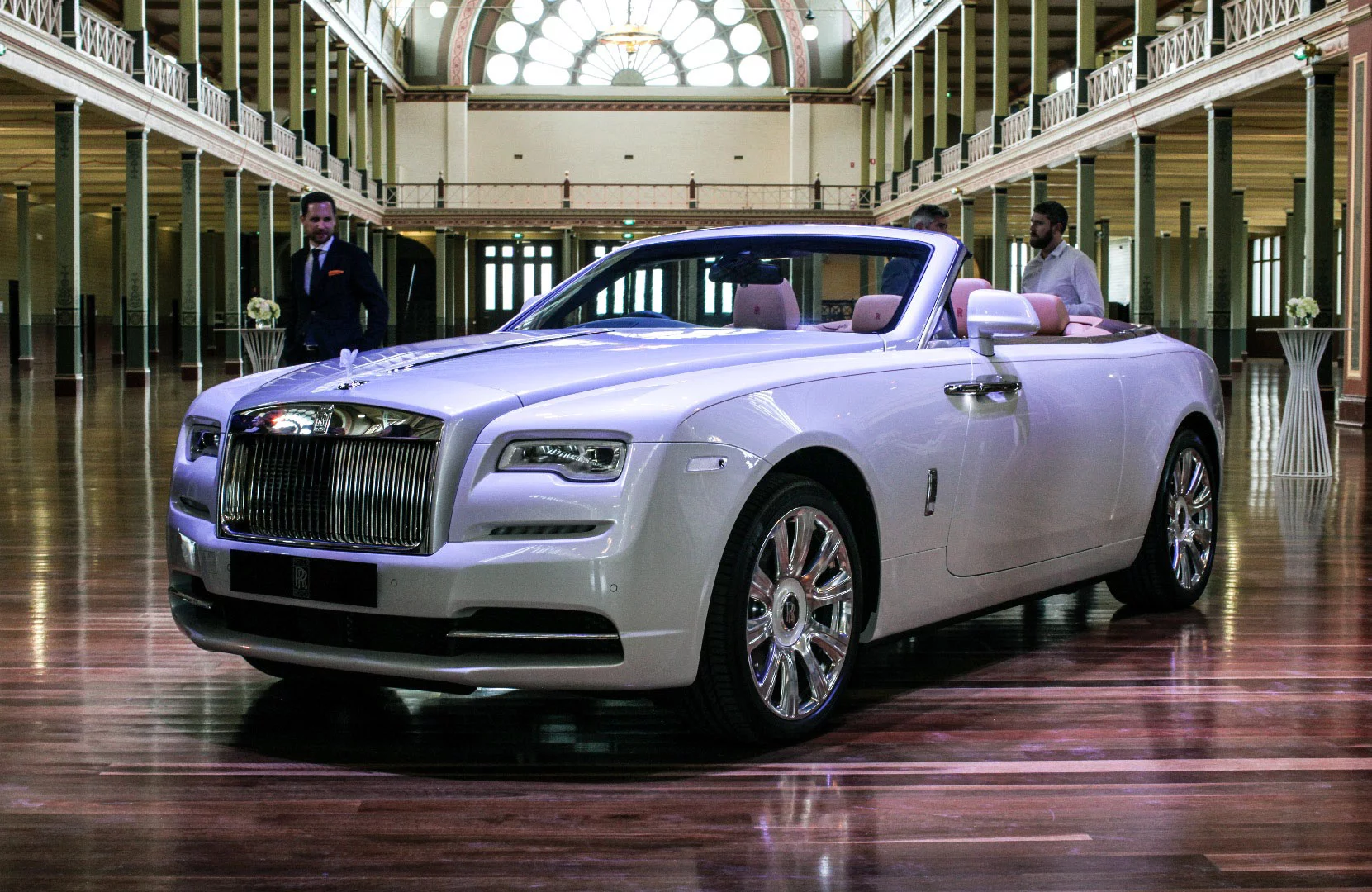 Rolls-Royce hasn't had to add too much bracing to the Dawn's structure, thanks to those coach doors