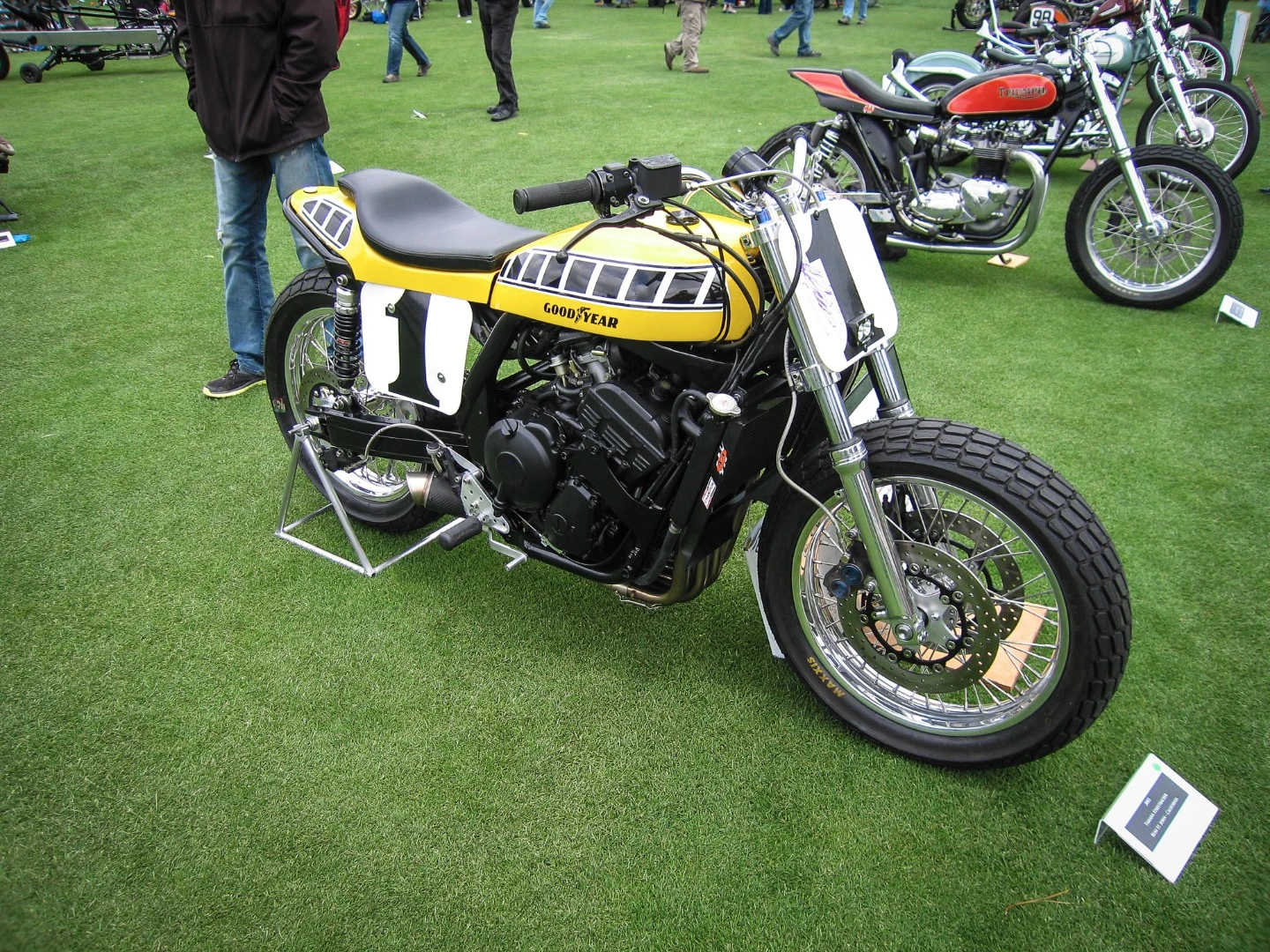 Great example of an in-line four powered custom racer