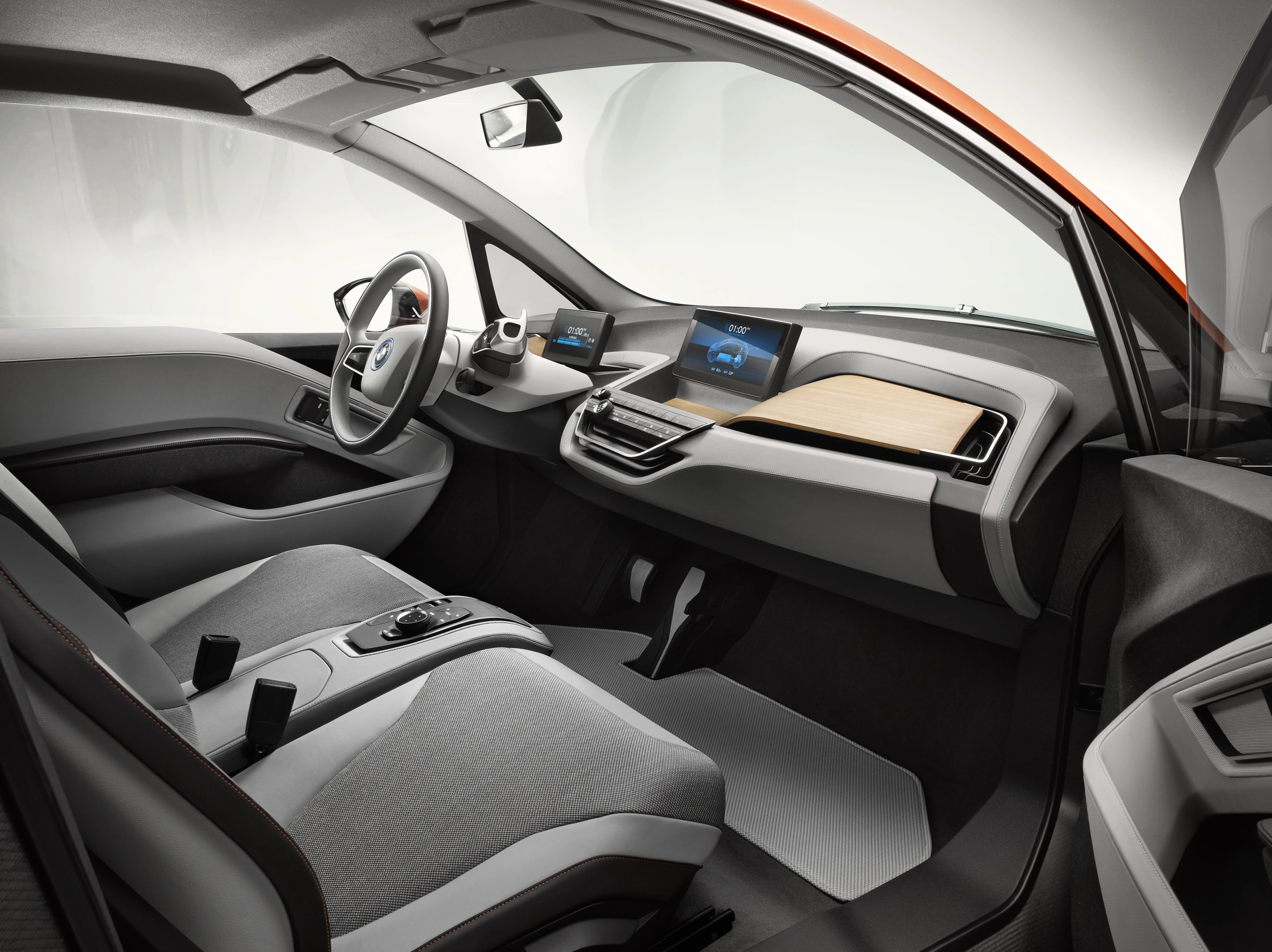 According to BMW, the i3 meets or exceeds safety requirements as a result of the aluminum subframe design and CRFP life-pod architecture