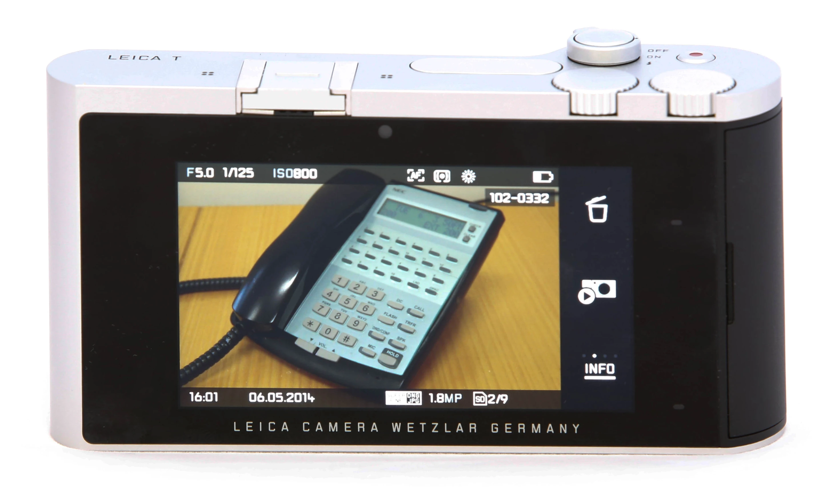 Leica T - image review screen (Photo: Loz Blain/Gizmag)