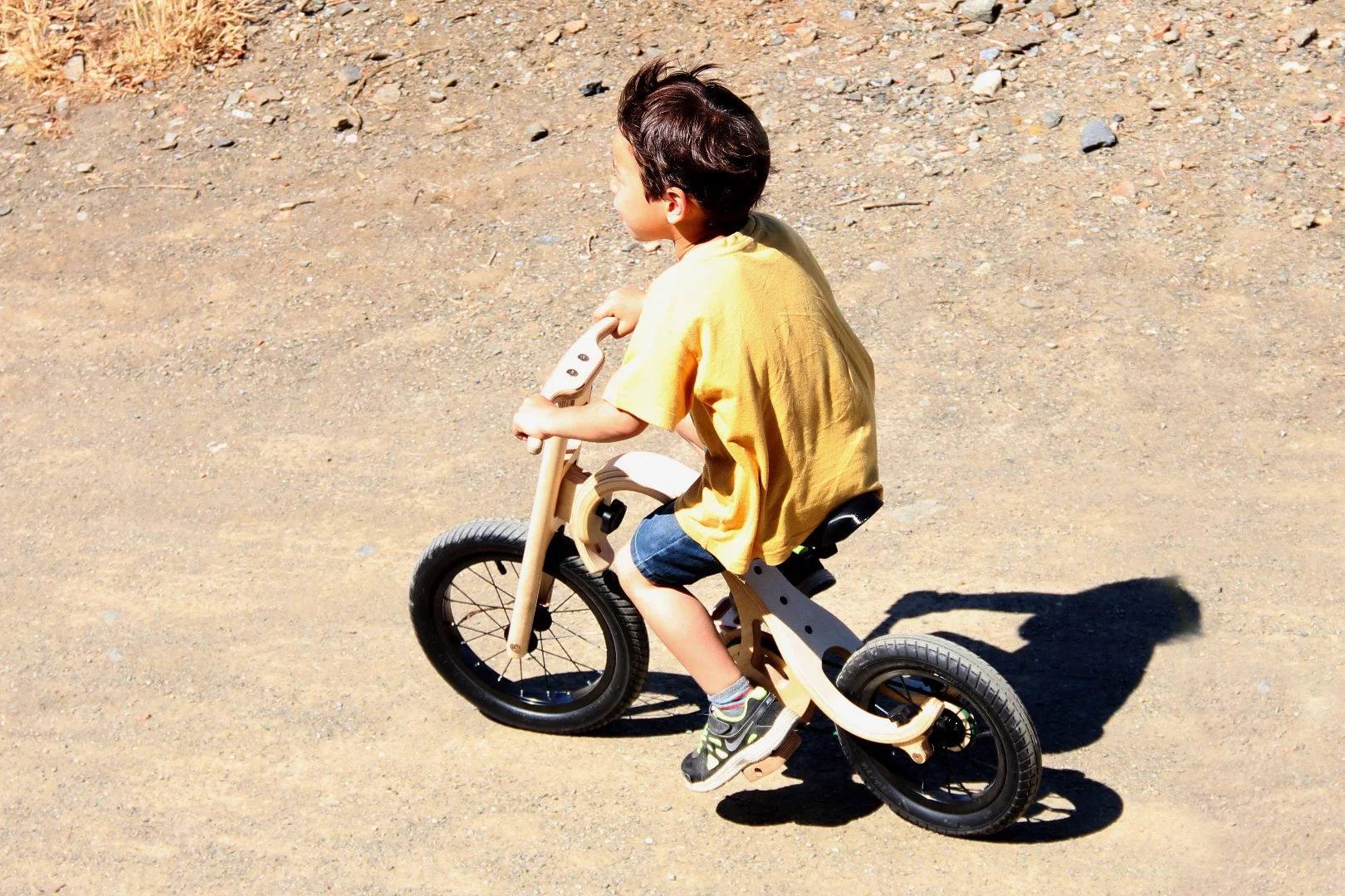 The Leg and Go transforms from balance bike, to pedal bike, to rocking elephant, to sled, and more