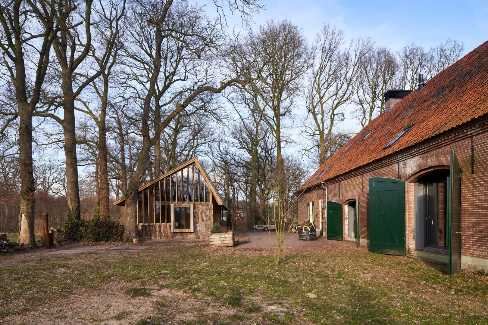 Old oak trees have been used to create a multipurpose workspace in the Netherlands