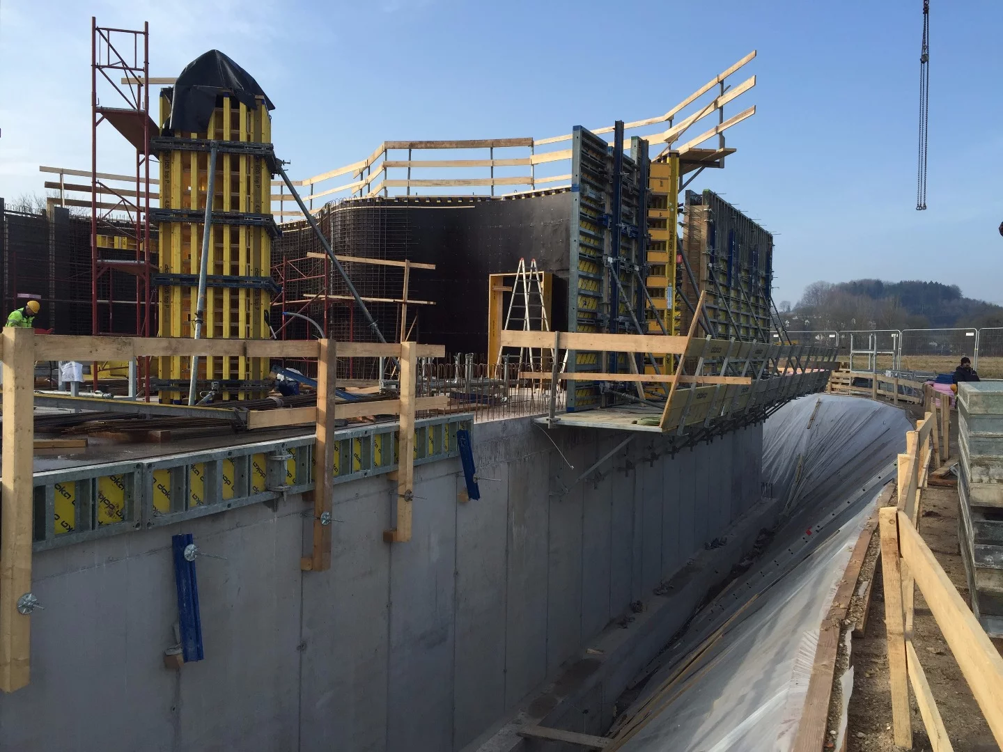 Timber construction of the free-form upper section of the House of Bread
