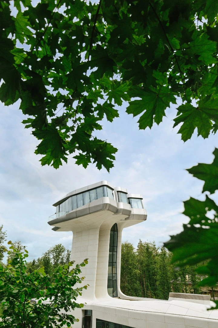The concrete and glass Capital Hill Residence is classic Hadid: bold, unique, and sure to be divisive, it looks like some kind of futuristic spaceship has landed amongst the greenery