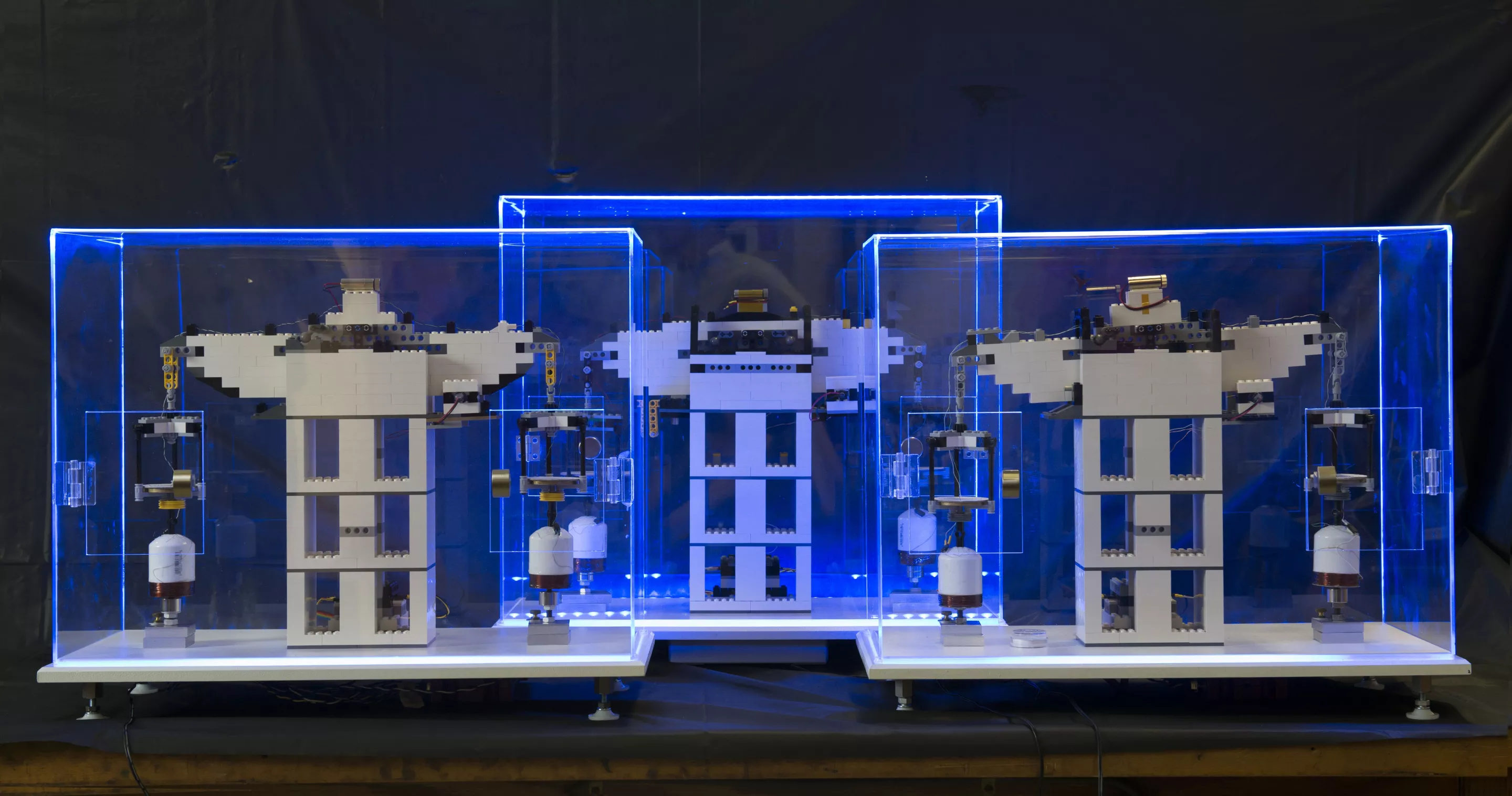 Engineers have designed an experiment that uses Lego blocks to determine a fundamental atomic constant (Photo: Xiang (Shawn) Zhang/NIST)