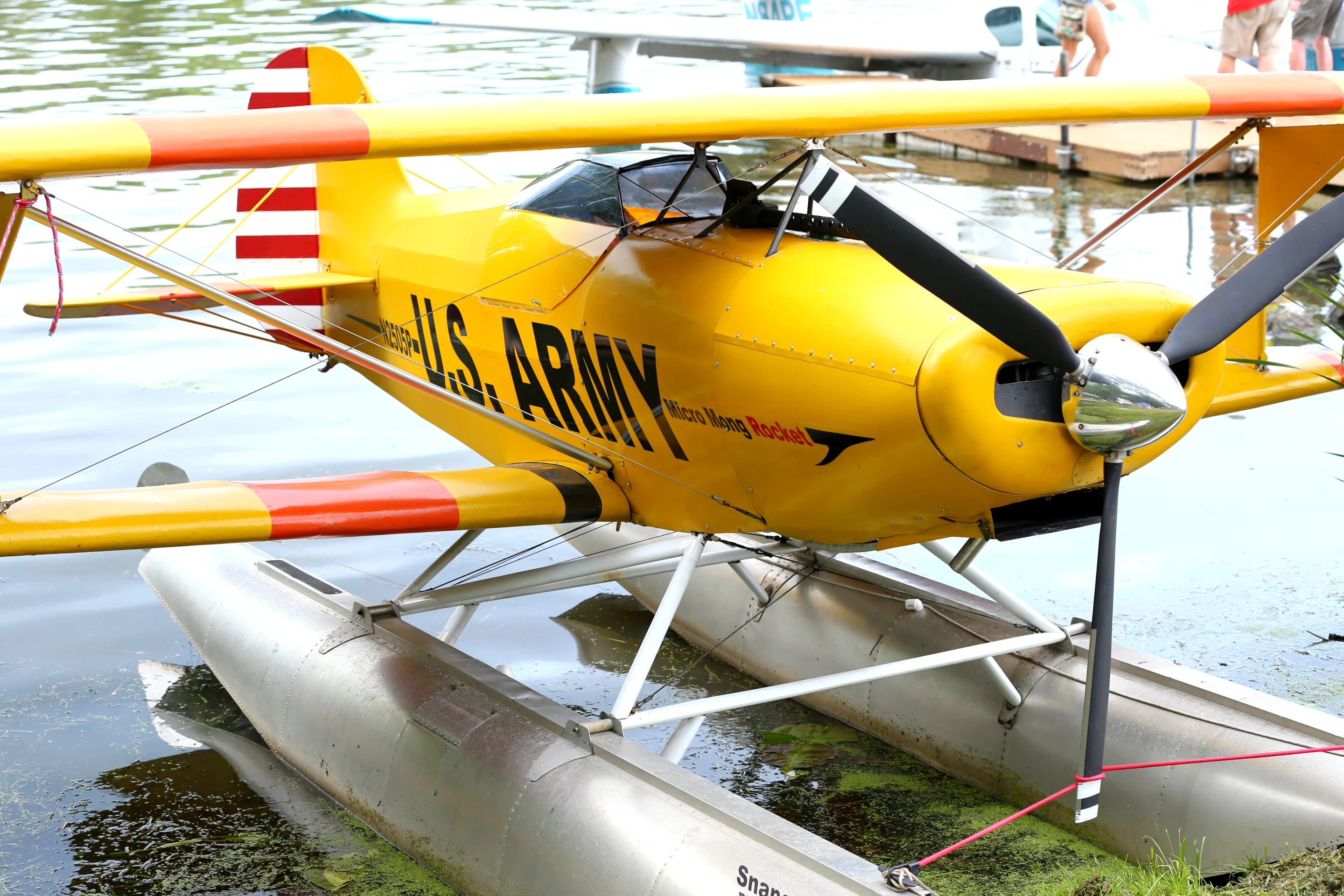 Scaled down replica of an early pontoon air racer (Photo: Angus MacKenzie/Gizmag.com)