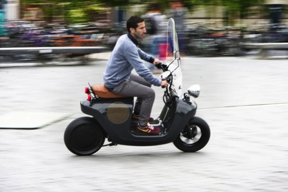 The Van.Eko Be.e has a natural fiber composite monocoque