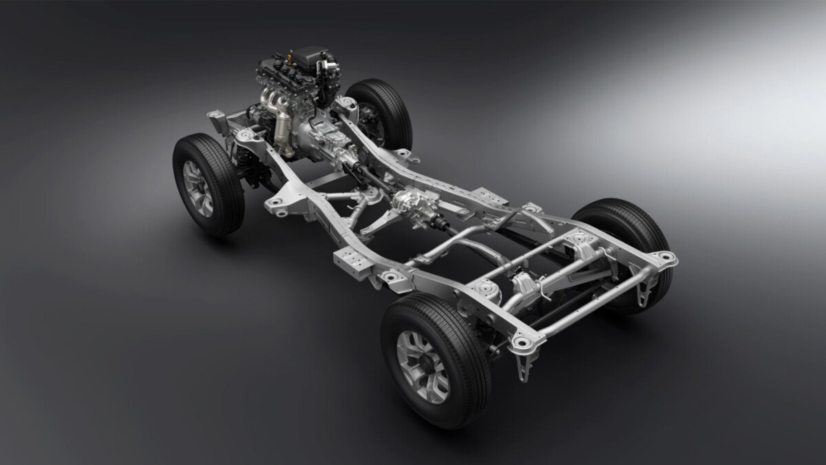 The new Suzuki Jimny: ladder frame and as-yet anonymous engine