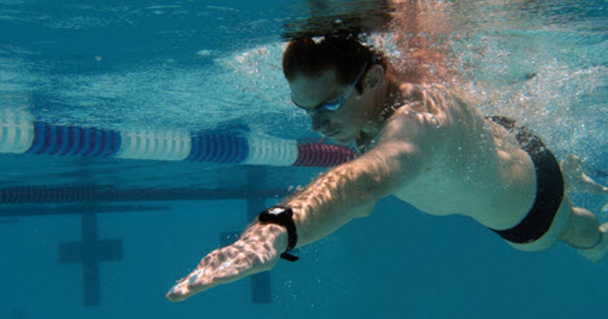 Swimsense monitors your aquatic workout