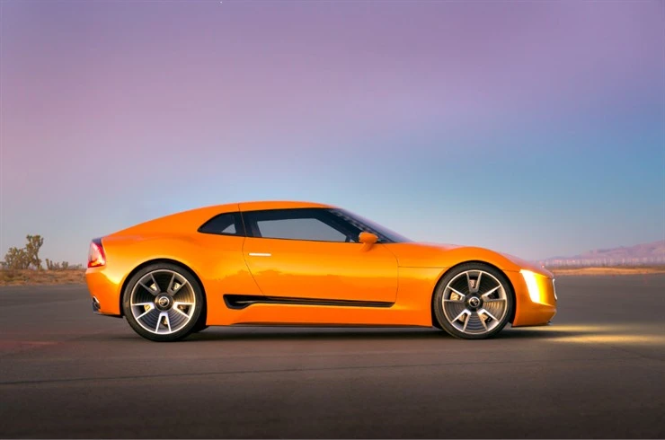 The profile of the GT4 Stinger is simple