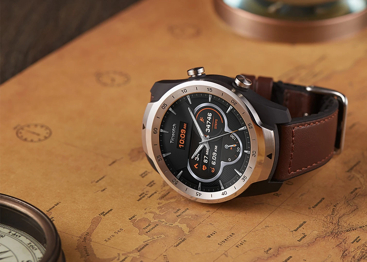 When in full Smart mode, the Ticwatch Pro lasts a couple of days between charges