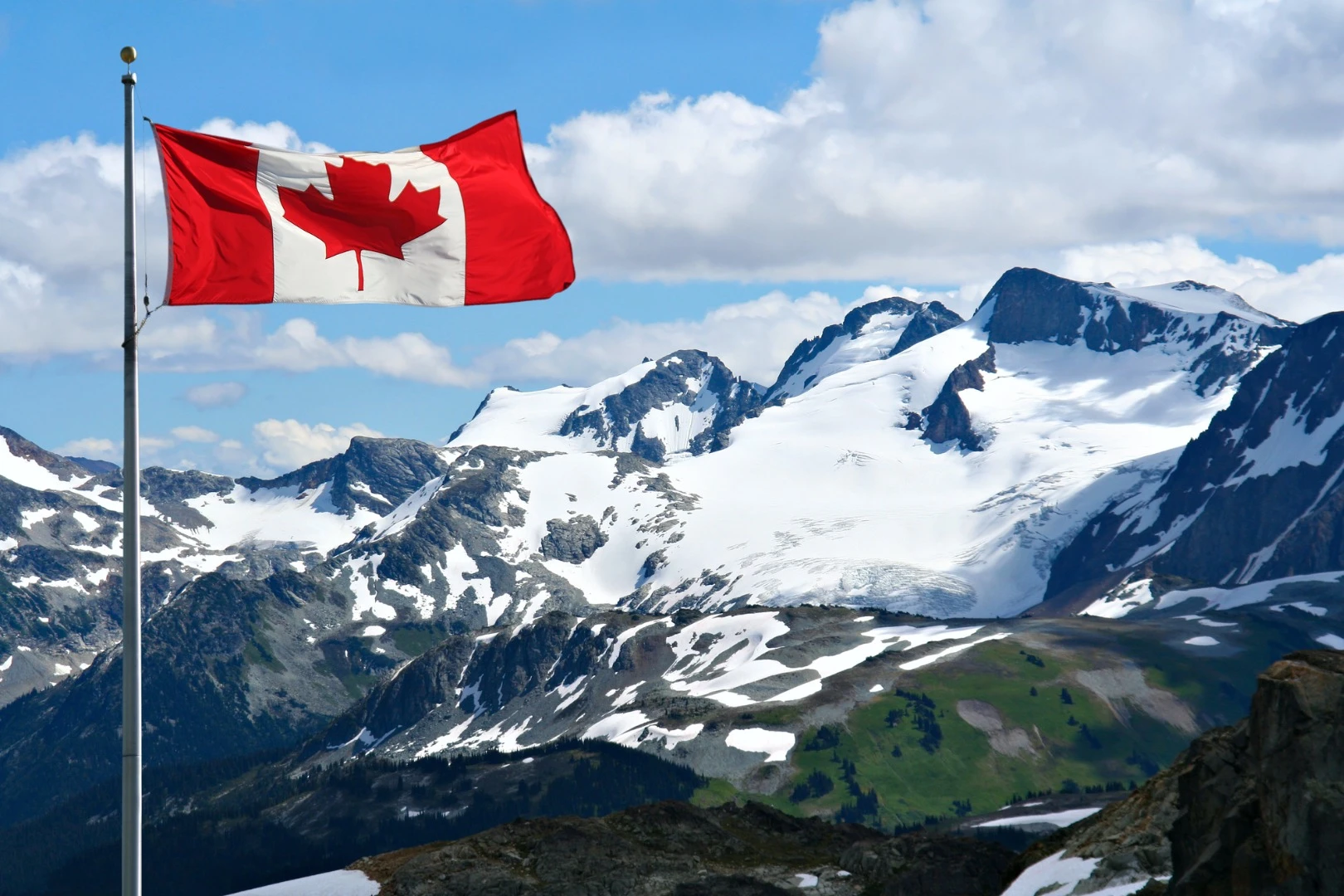 The initiative is aimed to empower those living in rural parts of Canada without access to high-speed broadband