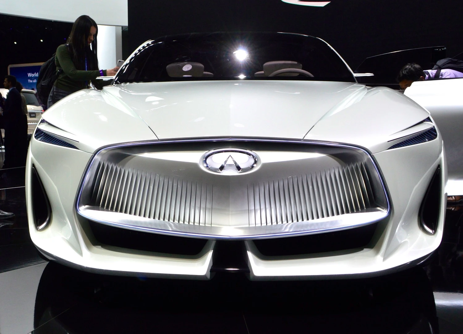 We enjoy the look of the Q Inspiration overall, but that front-end is a little too much