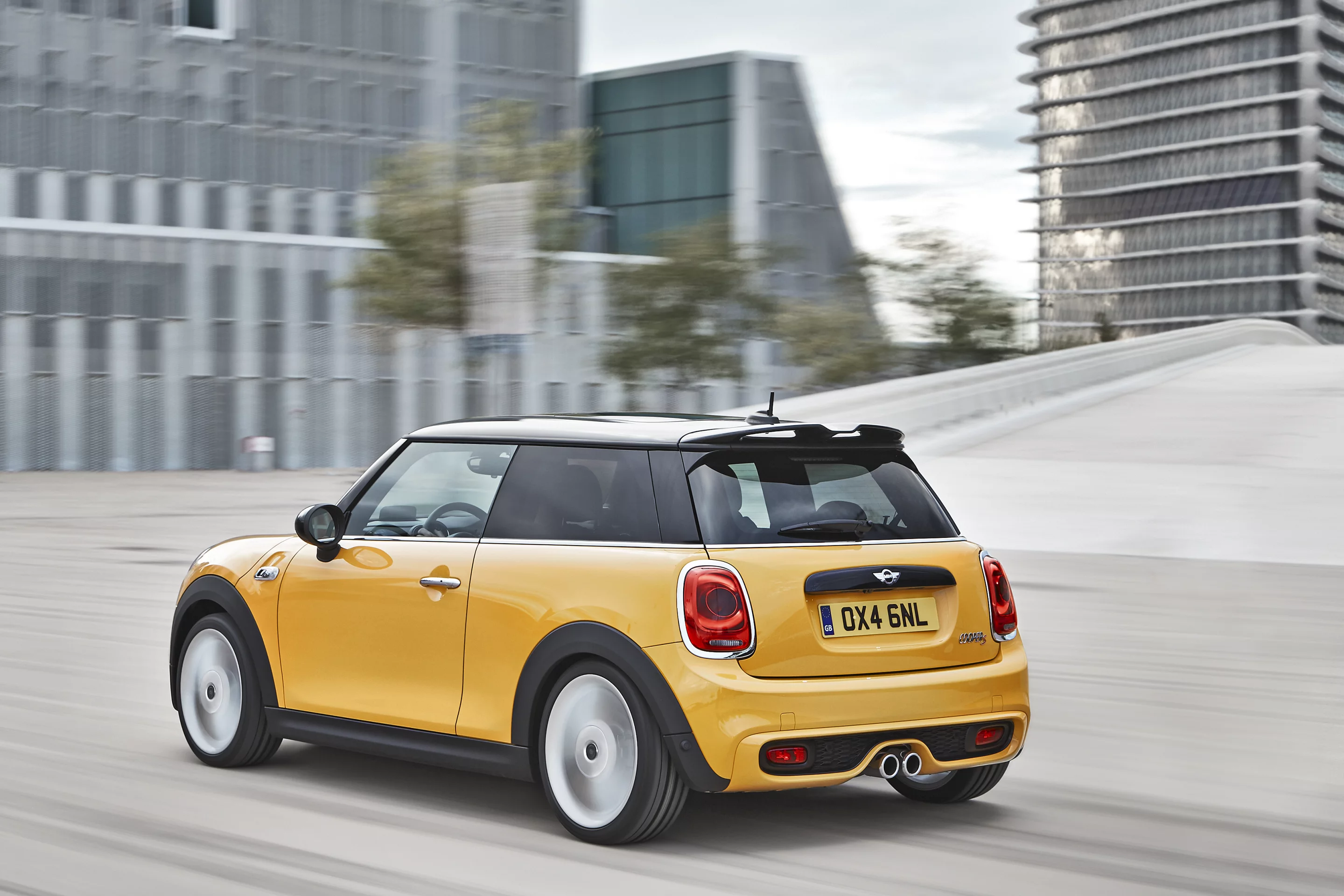 The new Mini Cooper S does 0 to 62 mph in 6.8 seconds