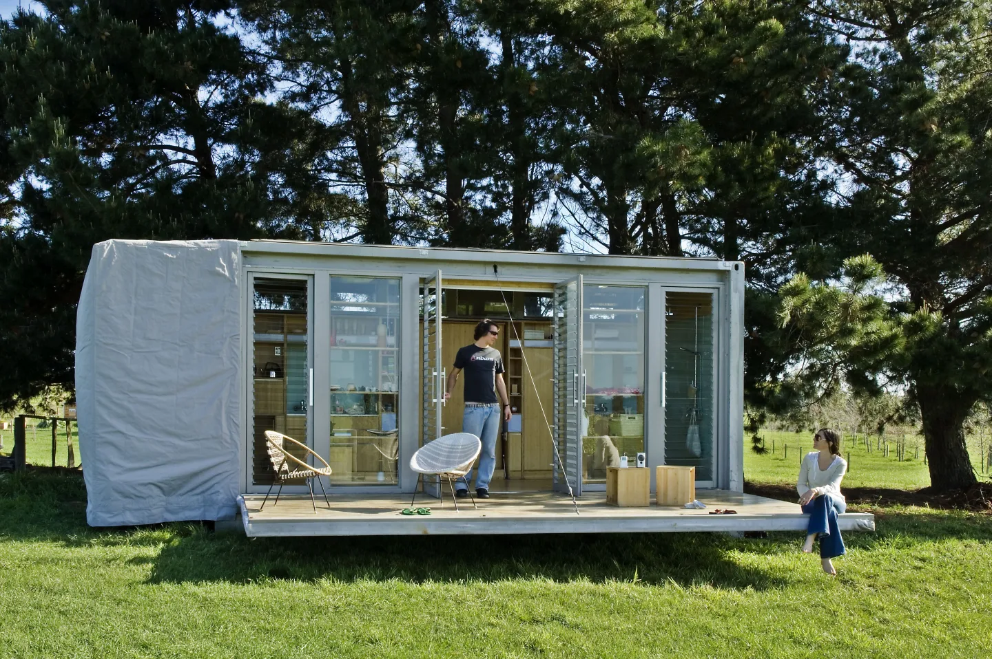The fold-down side wall becomes a level deck (Photo: Paul Macredie, from the forthcoming book "Superlight").
