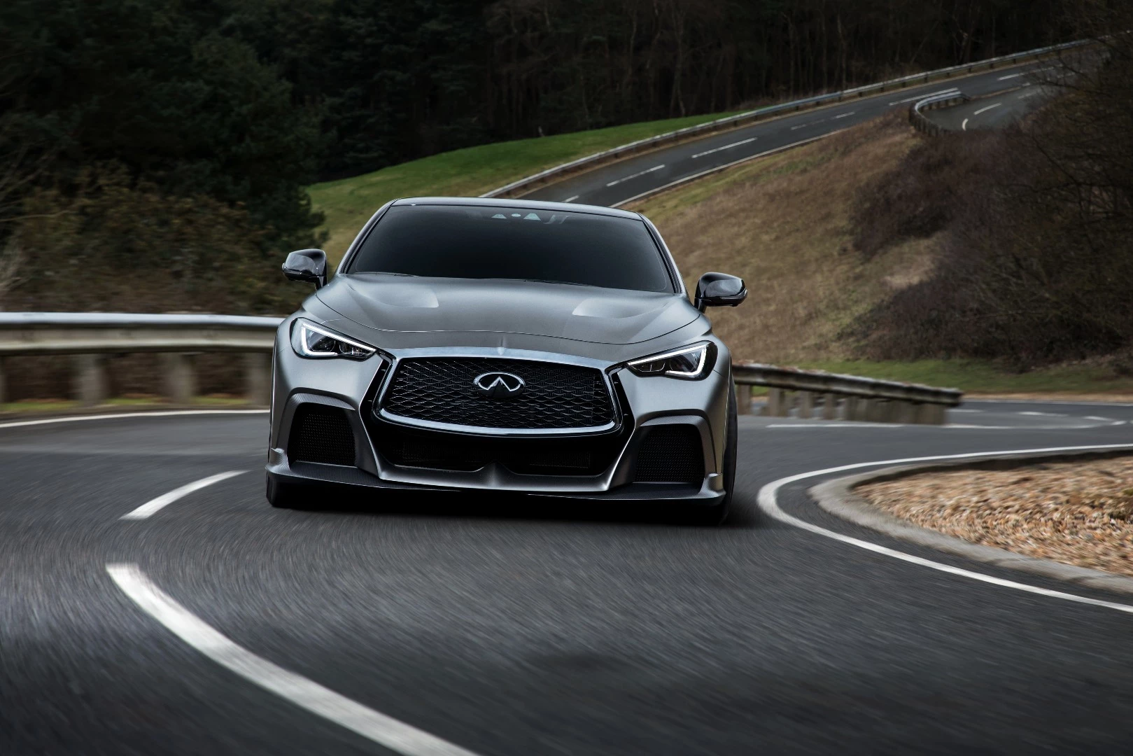 The splitter on the Infiniti Project Black S is made of carbon fiber