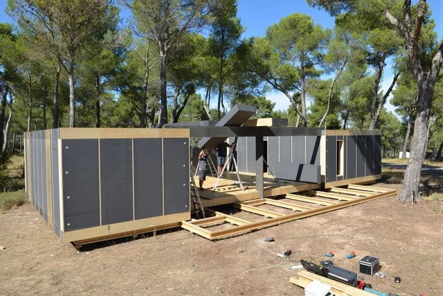 The firm likens the construction process of Pop-Up House to building with Lego (Photo: Elisabeth Montagnier)