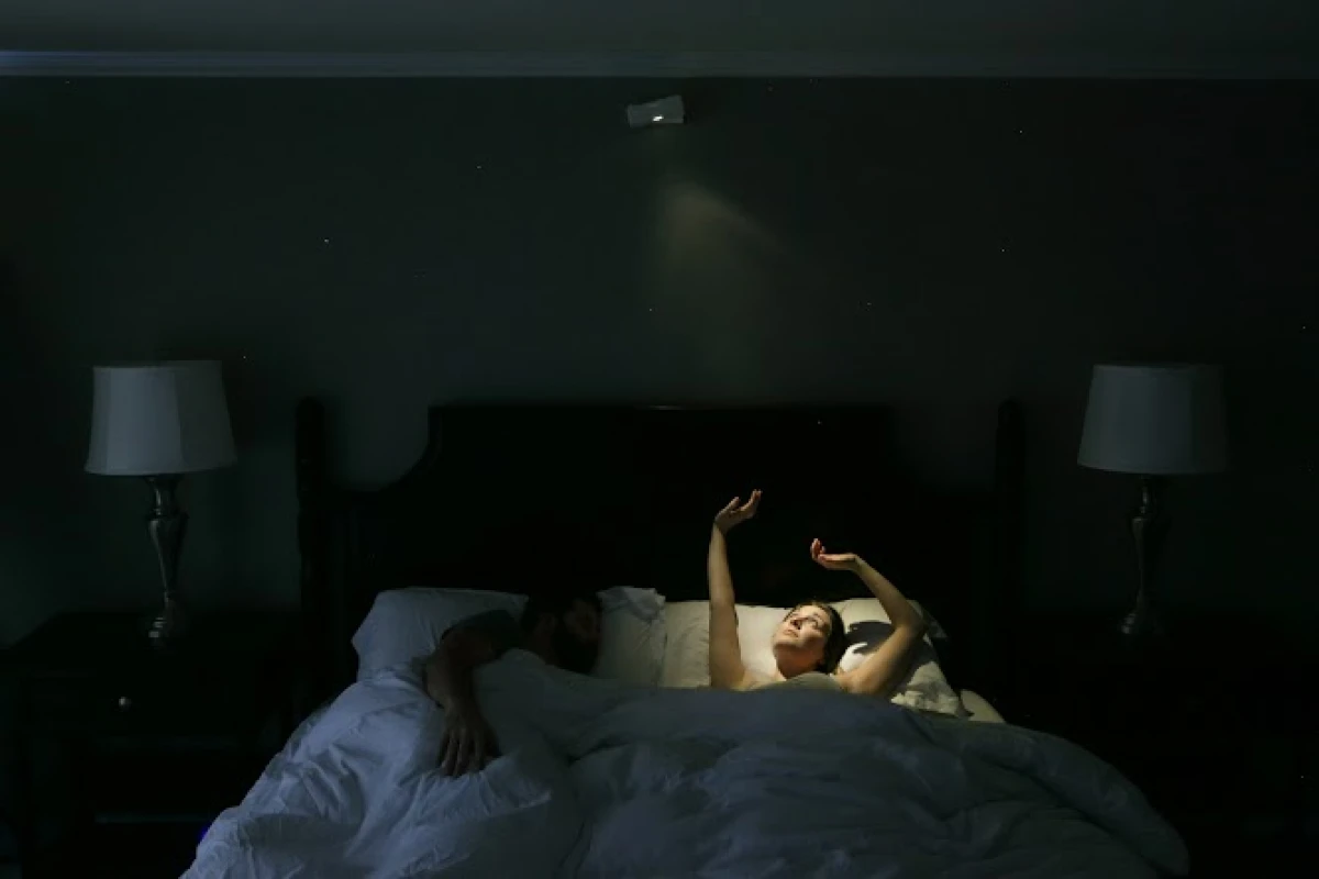 Wakē uses targeted sound and light to spare your partner an early awakening (Photo: Lucera Labs)