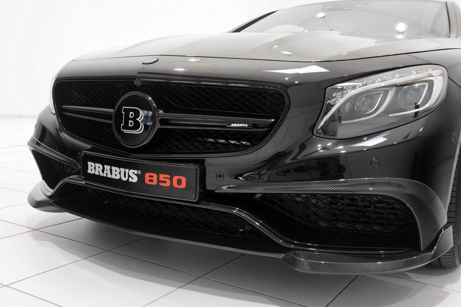 Brabus' new coupe includes a carbon front spoiler