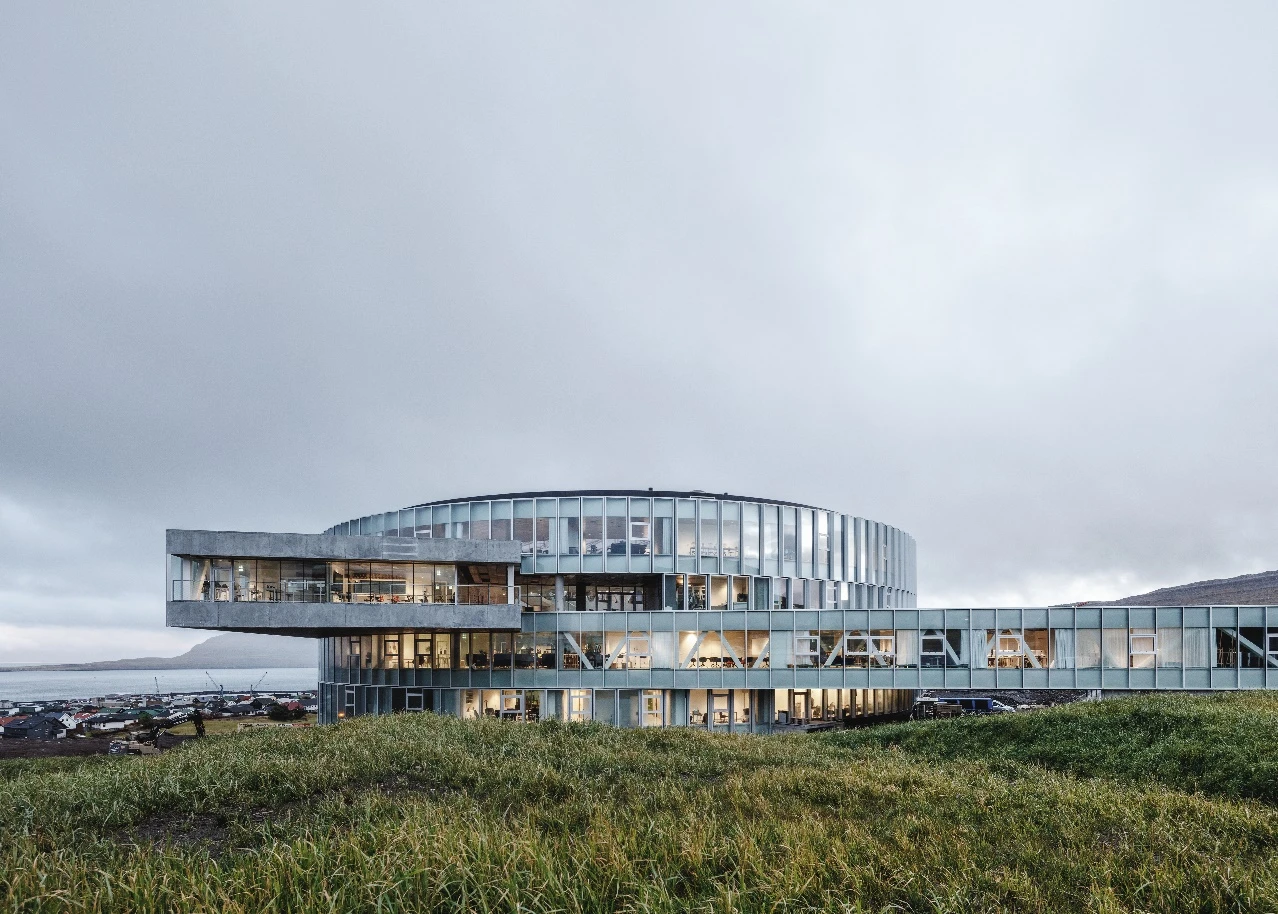 Glasir is home to the Faroe Islands Gymnasium, Tórshavn Technical College and a Business College