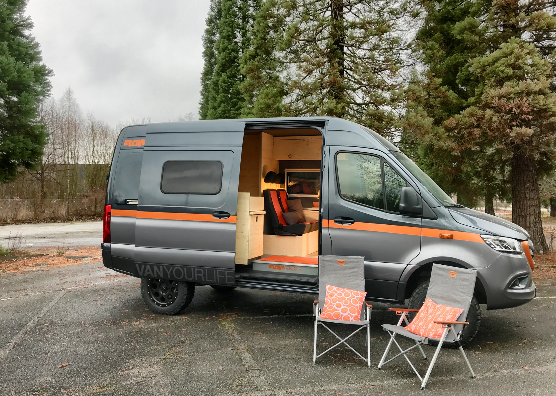 The Flowcamper Max has some of the original VW Flowcamper retro flair but within a more subdued, modern motif