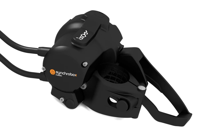 The Synchrobox has an integrated front derailleur, and mounts at the bottom of the seat tube